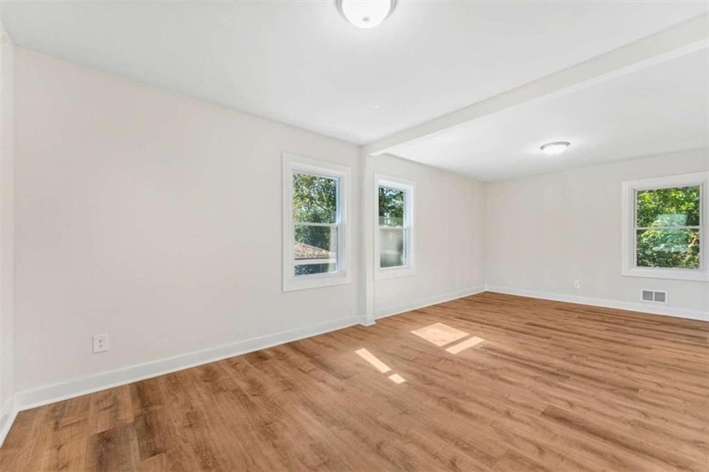 2905 Gresham Road - Photo 20