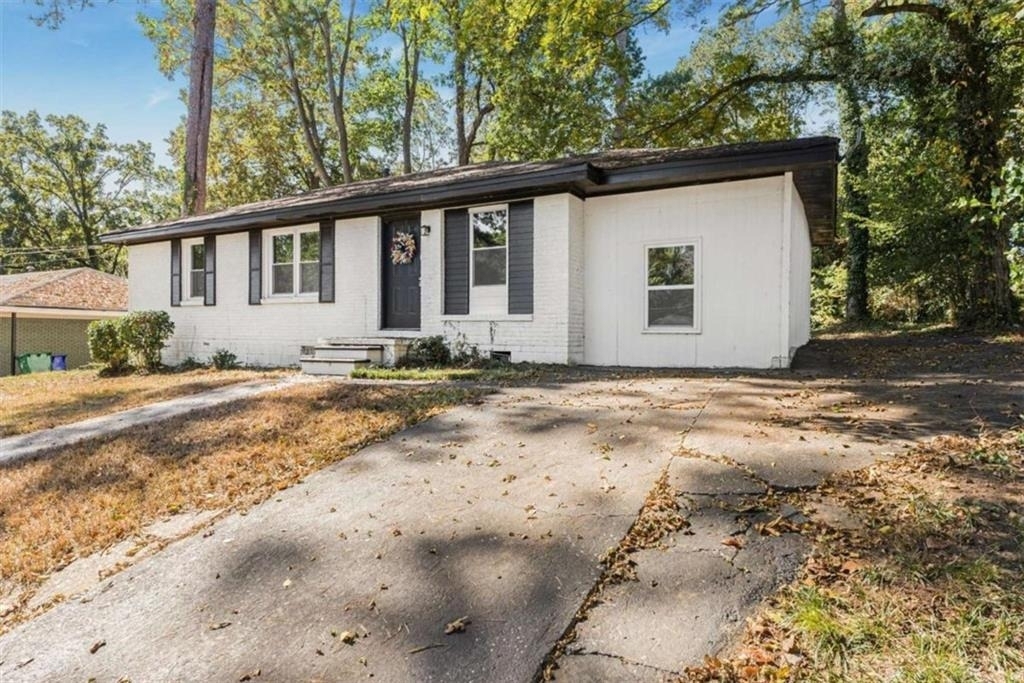 2905 Gresham Road - Photo 5