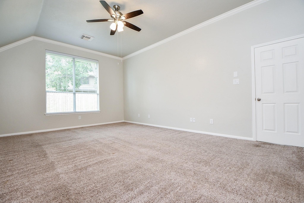 802 Childers Court - Photo 30