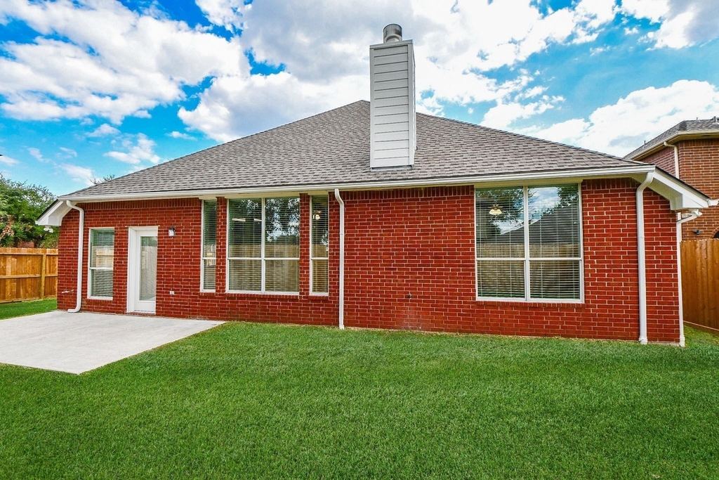 802 Childers Court - Photo 48