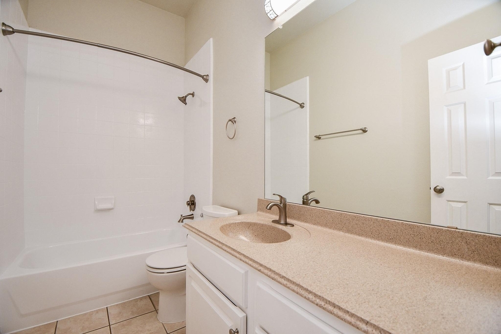 802 Childers Court - Photo 44