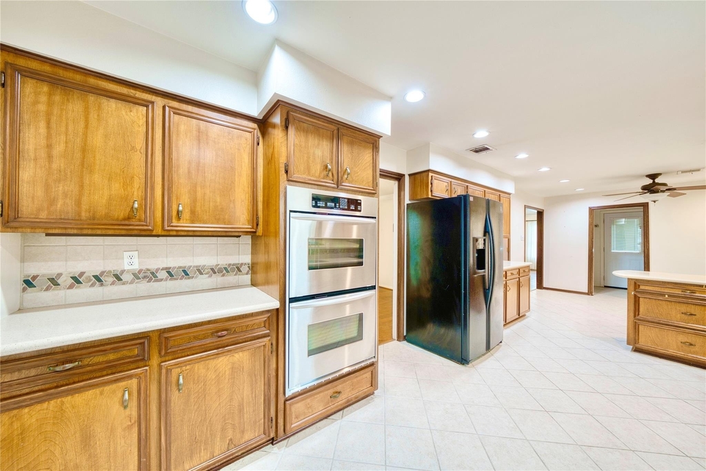 7914 Candle Lane - Photo 25