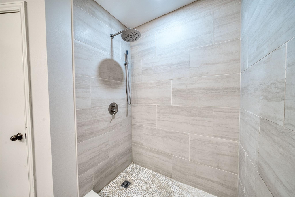 7914 Candle Lane - Photo 38
