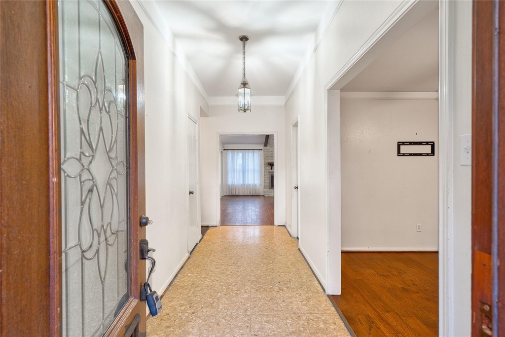 7914 Candle Lane - Photo 21