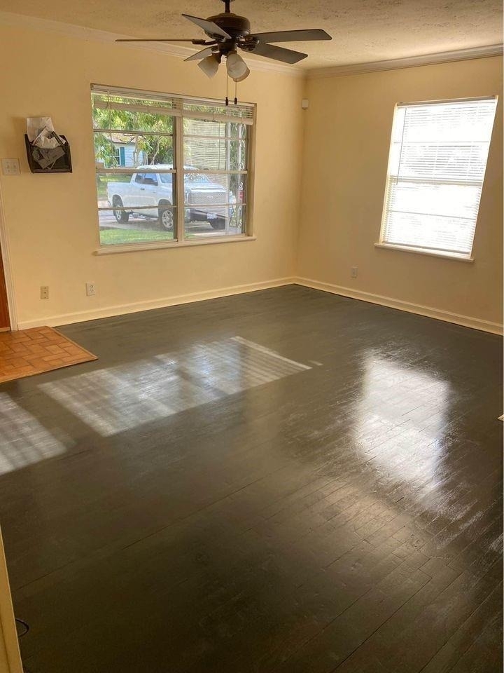 6406 Schiller Street - Photo 2