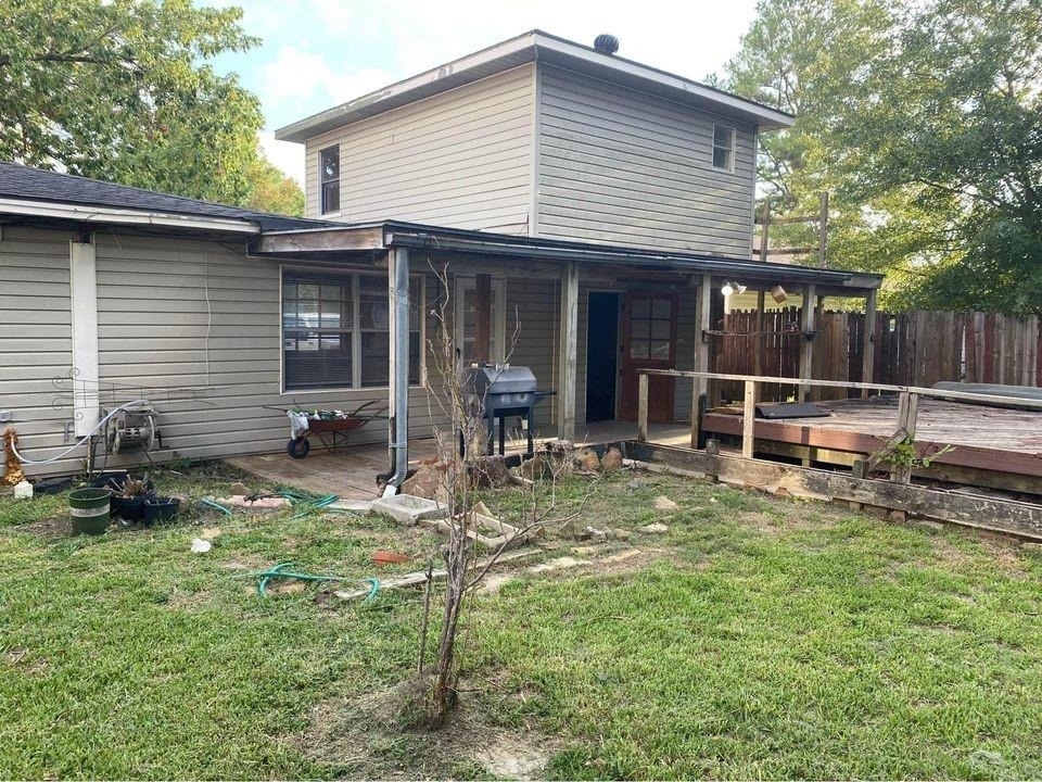 6406 Schiller Street - Photo 1