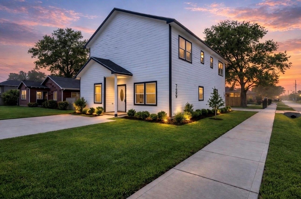7989 Sunbury Street - Photo 1
