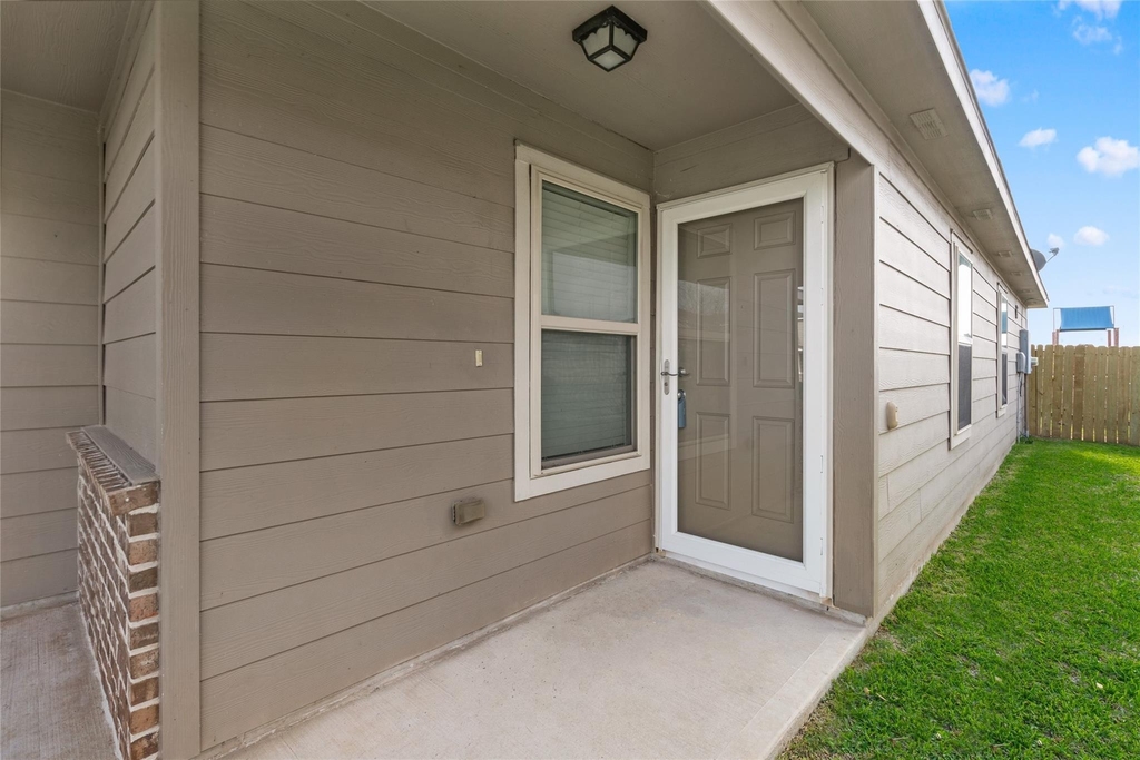 1323 Pease River Lane - Photo 4