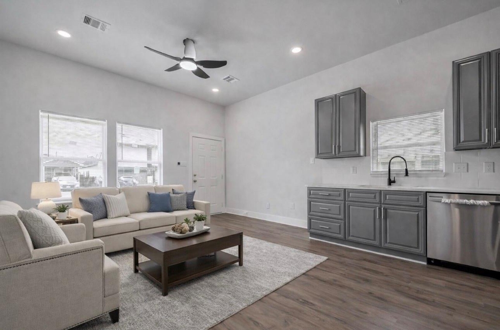 7993 Attwater Street - Photo 1