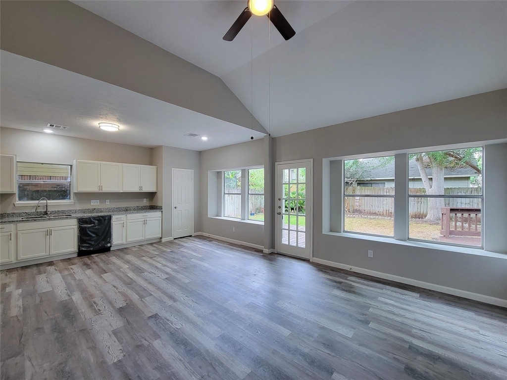 13522 Ryanwood Drive - Photo 14