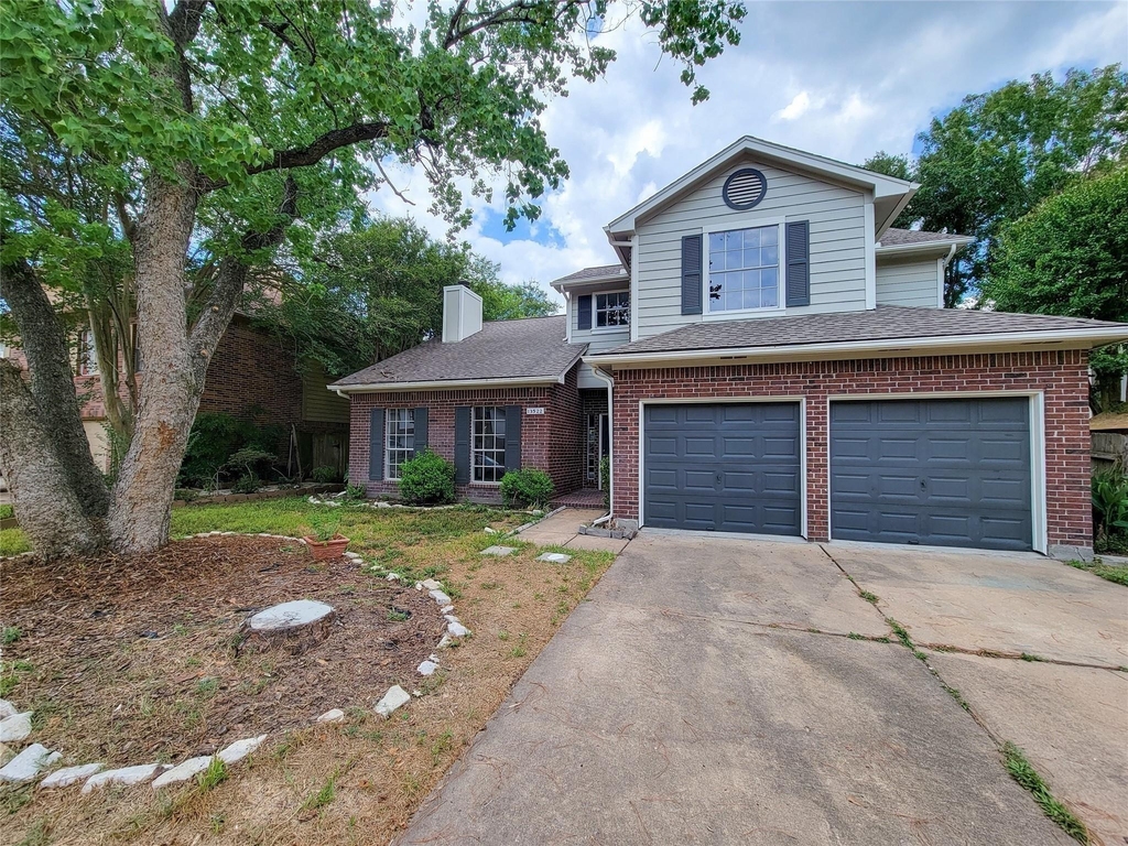 13522 Ryanwood Drive - Photo 1