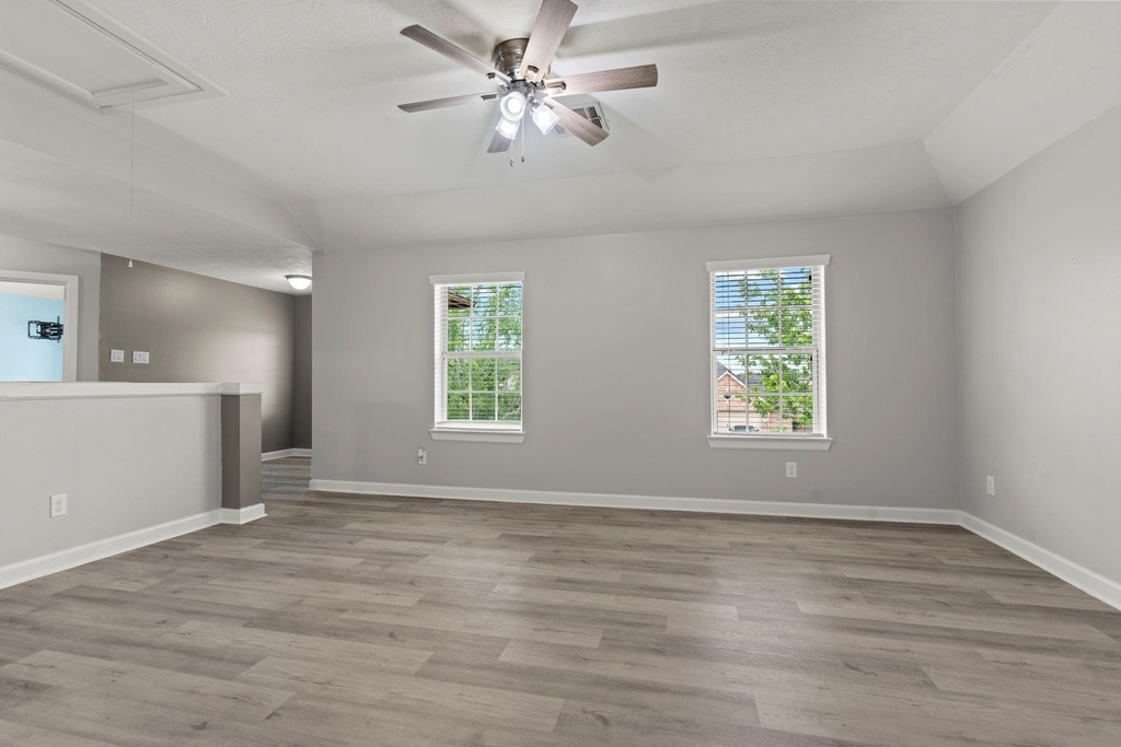 19415 Bronte Springs Court - Photo 31