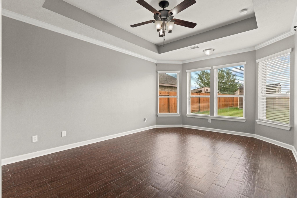 19415 Bronte Springs Court - Photo 17