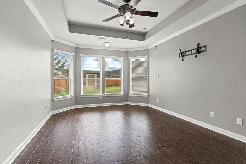 19415 Bronte Springs Court - Photo 19