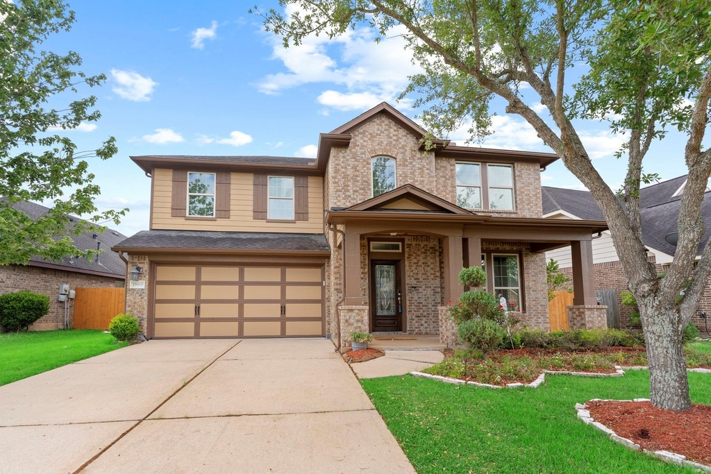 19415 Bronte Springs Court - Photo 2