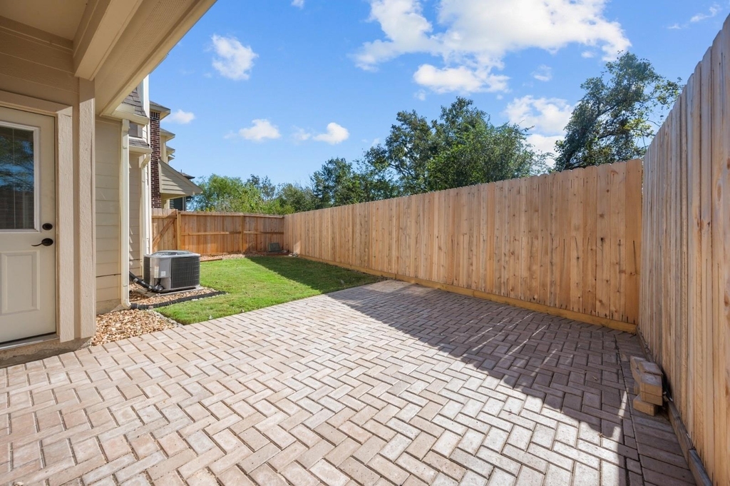 14603 Sanour Drive - Photo 6