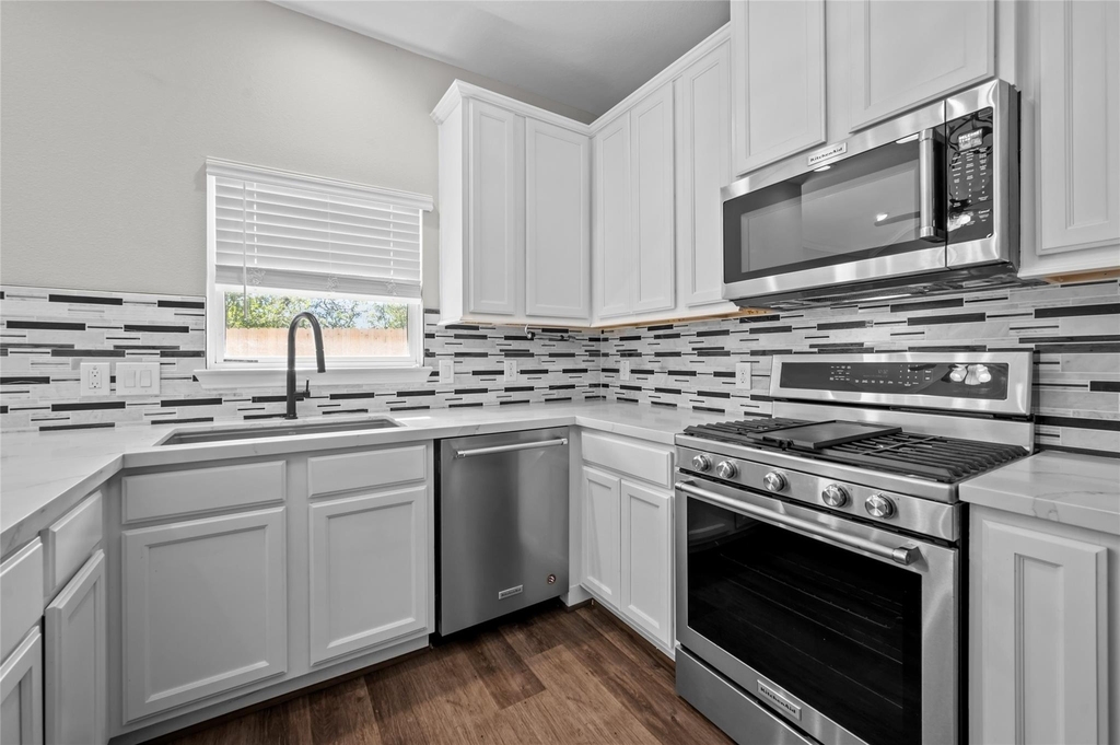 14603 Sanour Drive - Photo 15