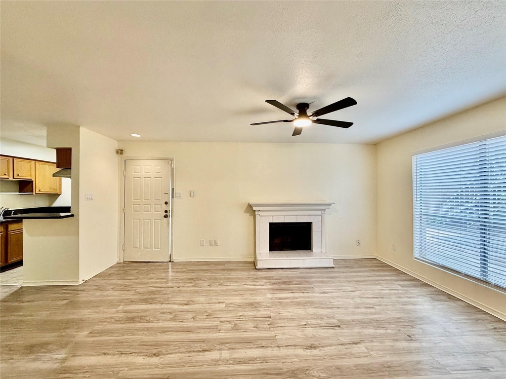 2120 Wilcrest Drive - Photo 9