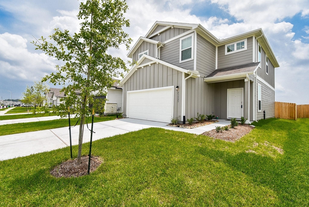 23923 Escardilla Drive - Photo 1