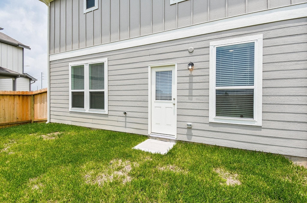 23923 Escardilla Drive - Photo 33