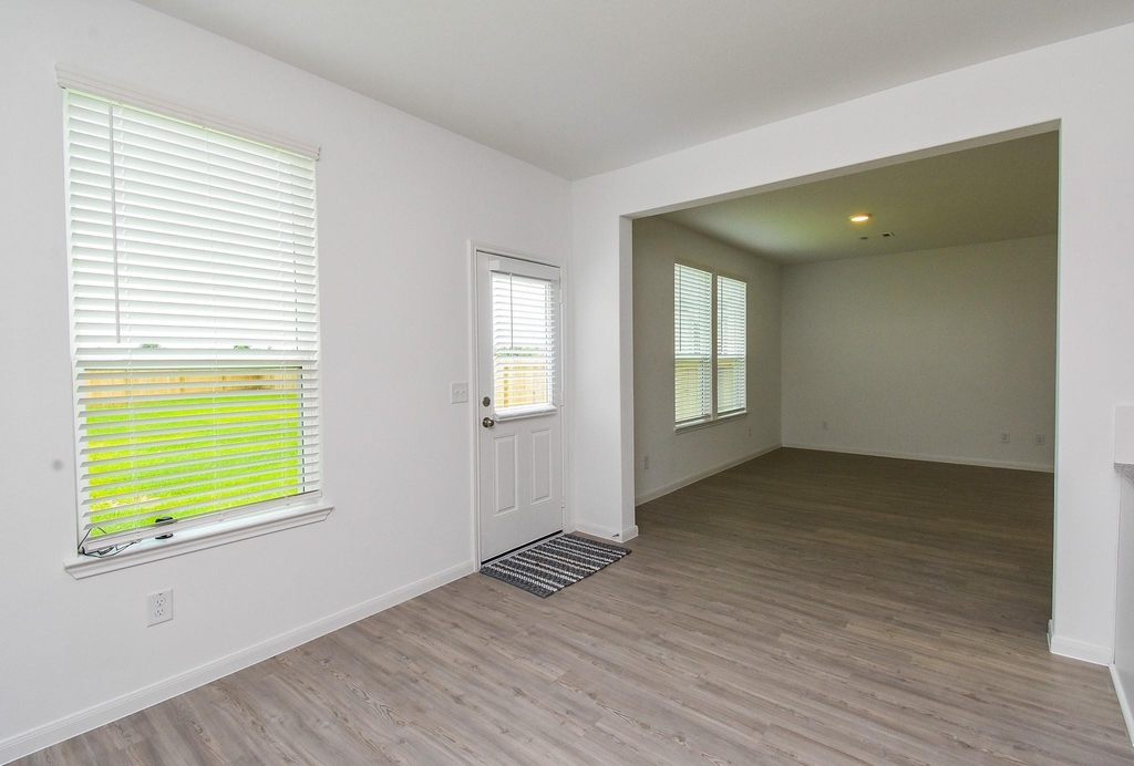 23923 Escardilla Drive - Photo 15