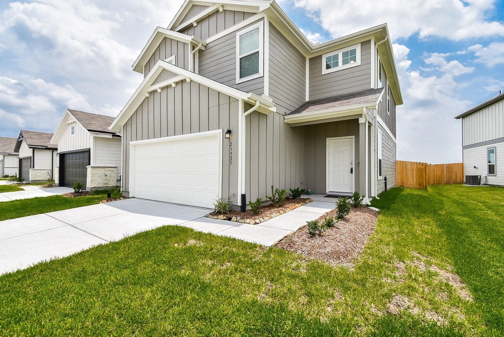 23923 Escardilla Drive - Photo 2
