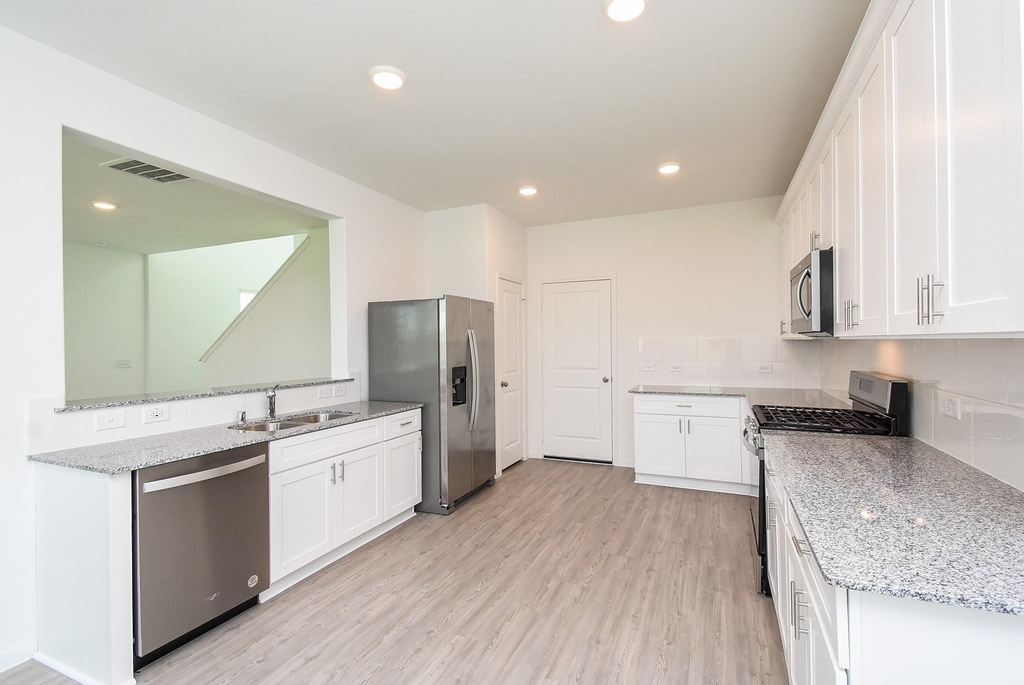 23923 Escardilla Drive - Photo 9