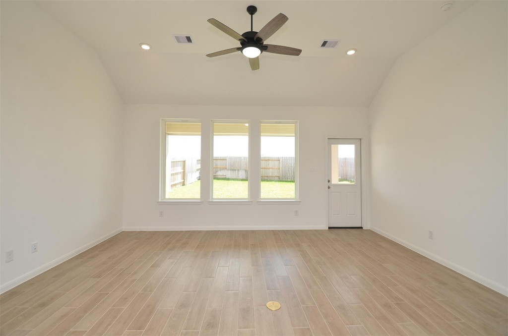 5631 Pearl Vista Drive - Photo 18