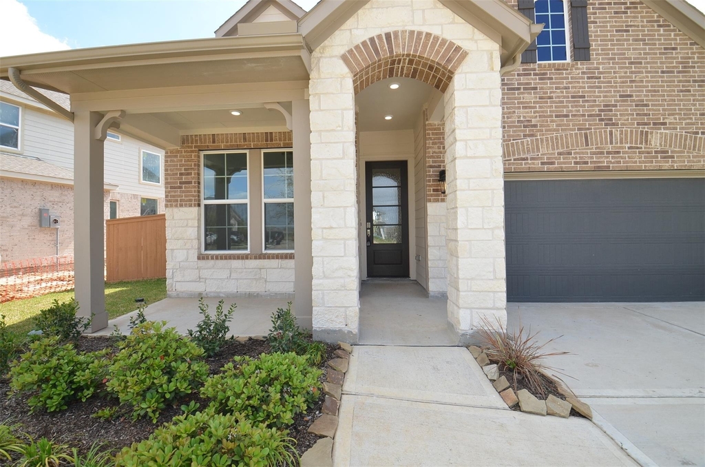 5631 Pearl Vista Drive - Photo 1
