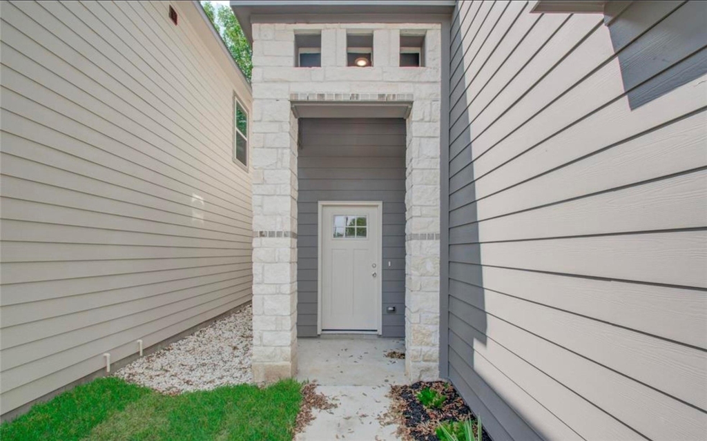 8209 Westcott Road - Photo 2