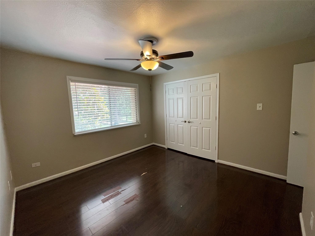 12315 Glenview Drive - Photo 18