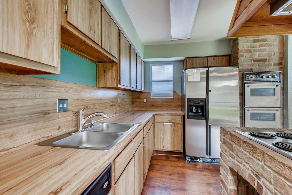 946 Mesa Terrace Drive - Photo 8