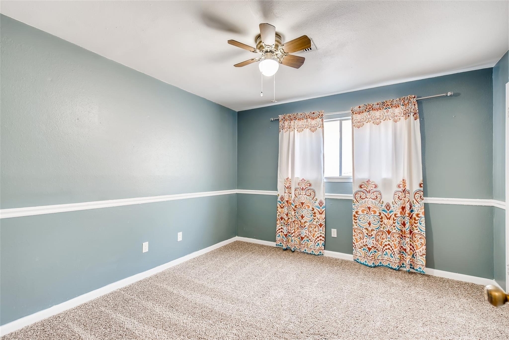 946 Mesa Terrace Drive - Photo 15
