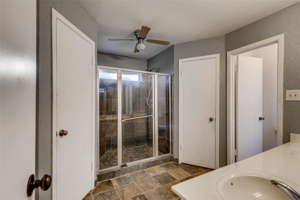 946 Mesa Terrace Drive - Photo 12