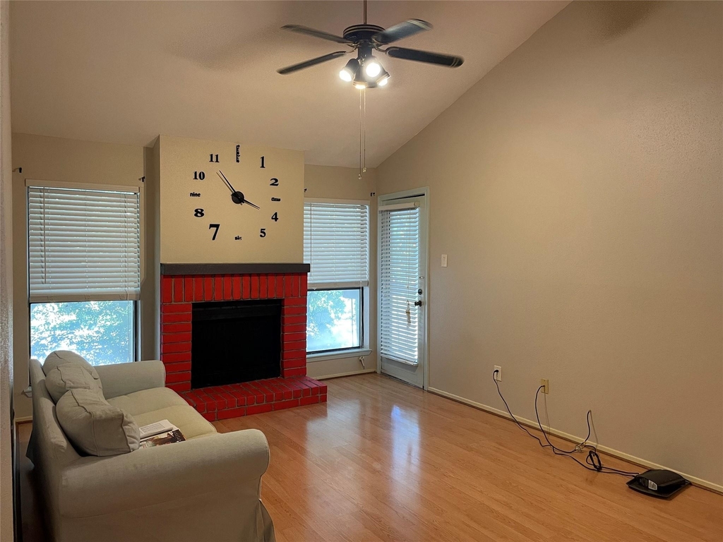 7950 N Stadium Drive - Photo 2