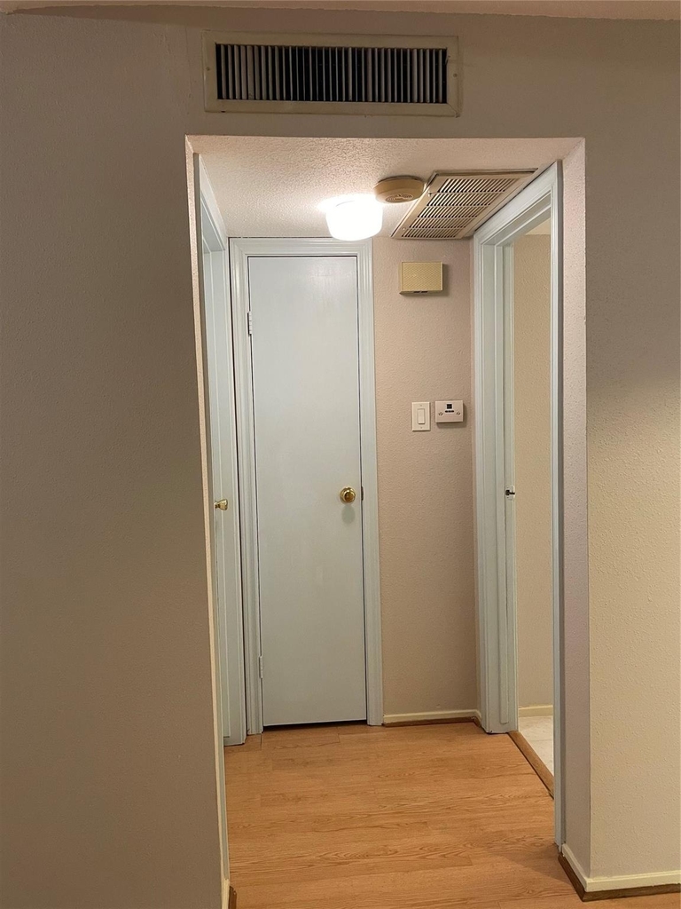 7950 N Stadium Drive - Photo 10