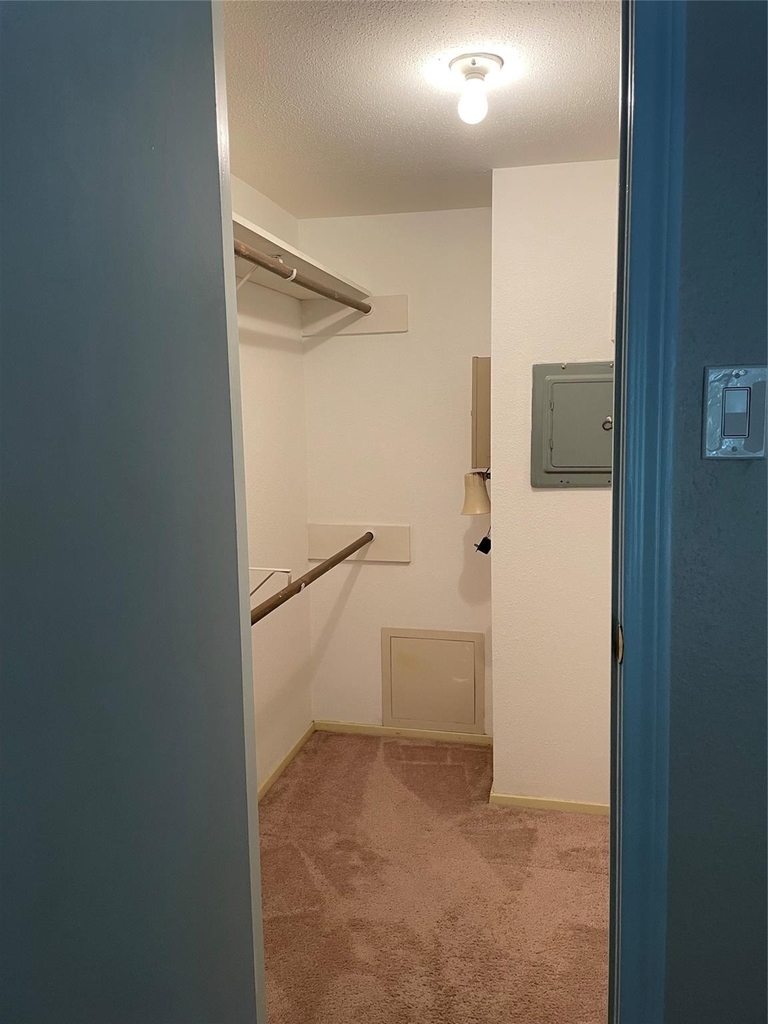 7950 N Stadium Drive - Photo 12