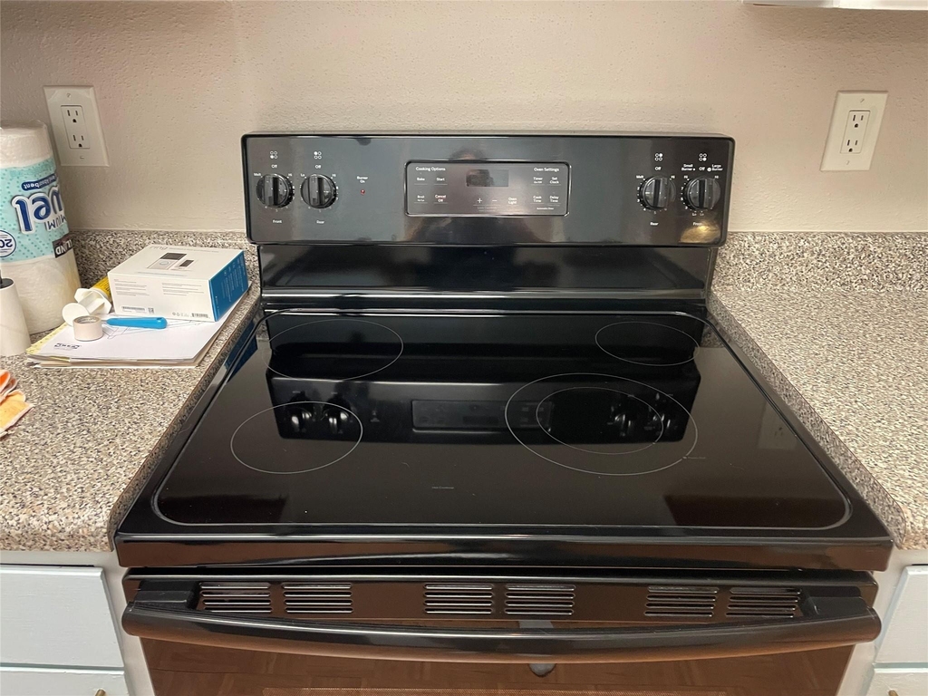 7950 N Stadium Drive - Photo 19