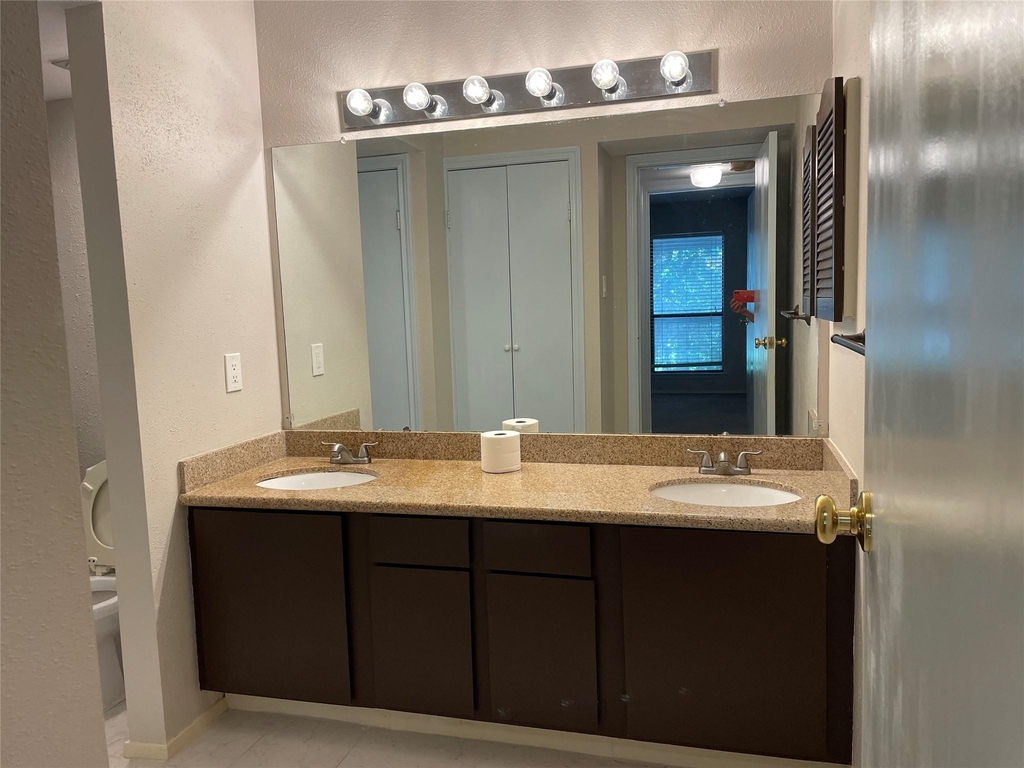 7950 N Stadium Drive - Photo 13