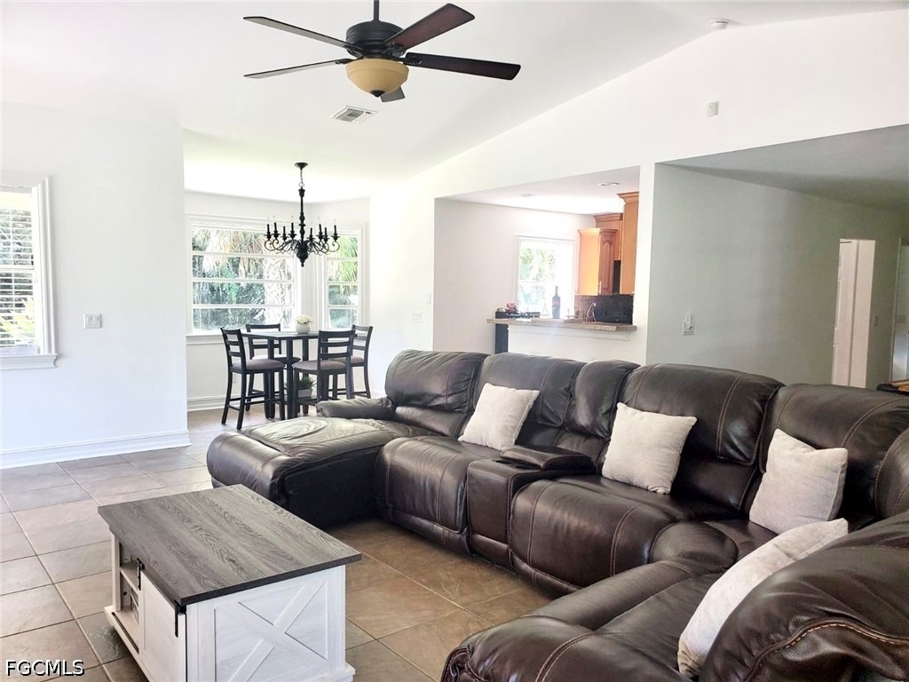 740 19th Street Sw - Photo 11