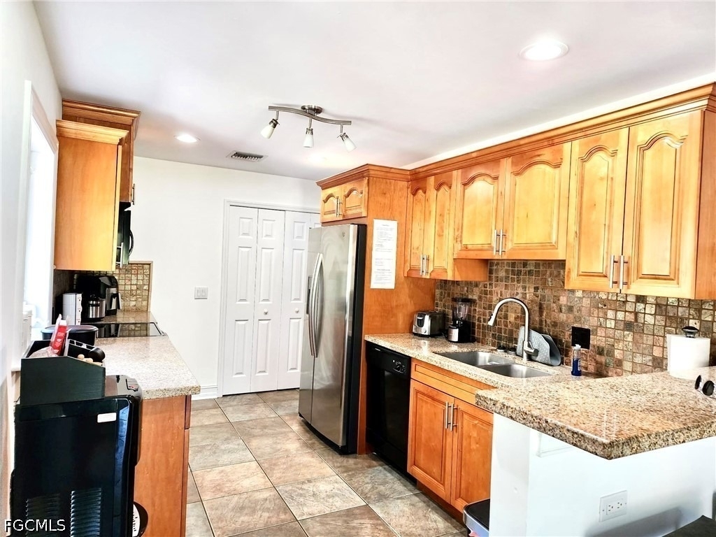 740 19th Street Sw - Photo 32