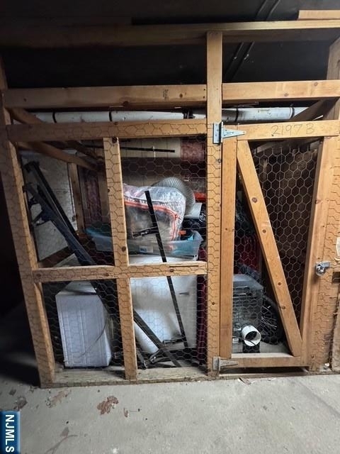 2197 Center - Photo 17