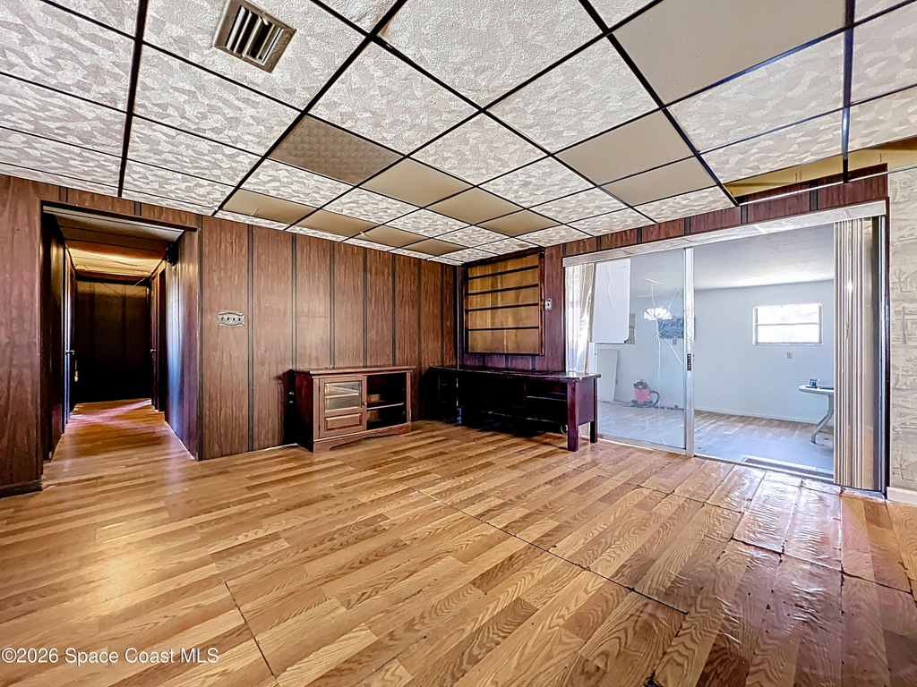 122 Eden Avenue - Photo 5