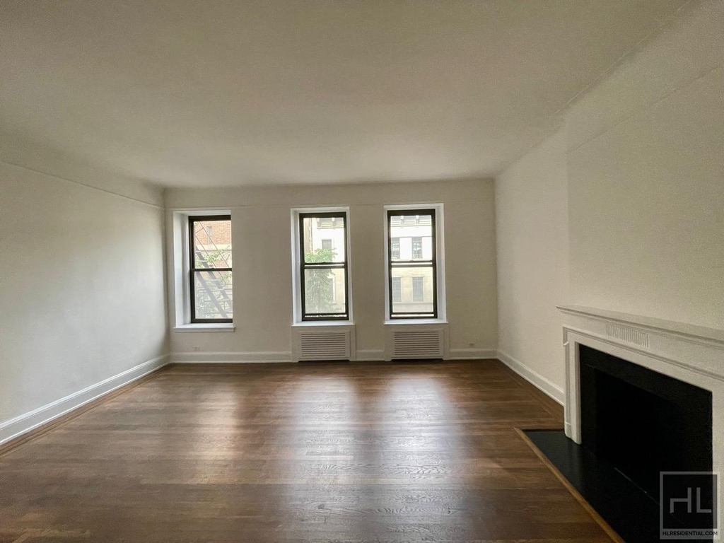 E 81st St - Photo 1