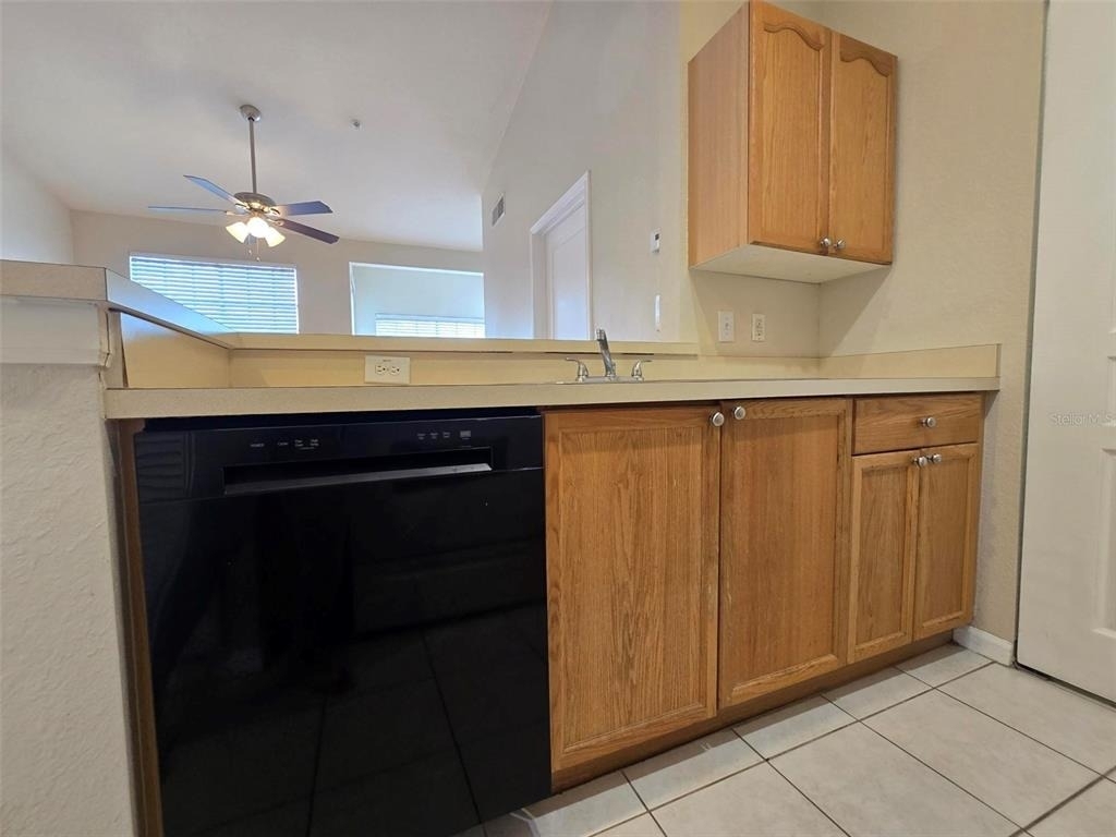 5125 Palm Springs Boulevard - Photo 4