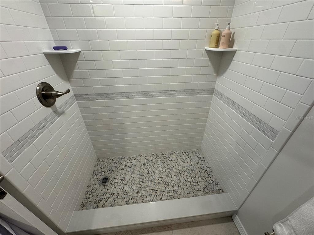 5720 13th Avenue N - Photo 14
