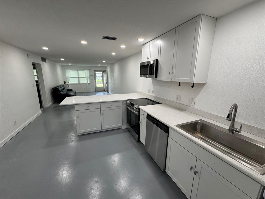 5720 13th Avenue N - Photo 31