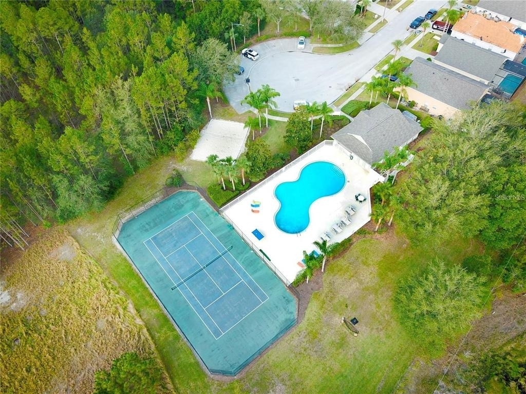 16724 Rolling Green Drive - Photo 55