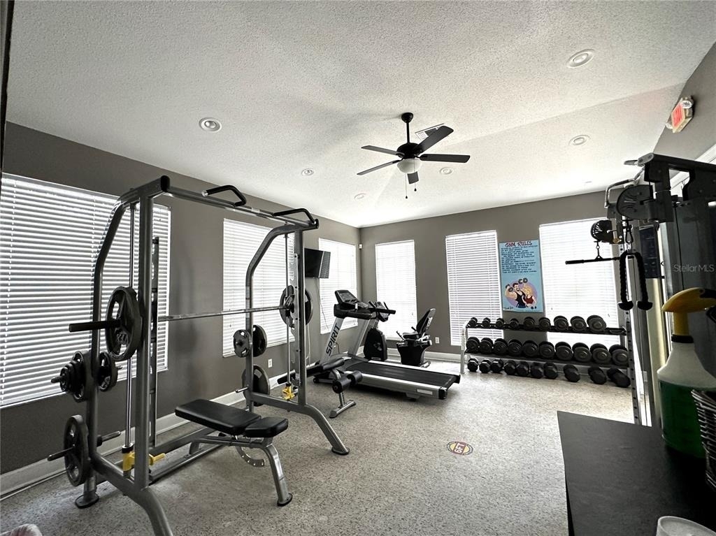 16724 Rolling Green Drive - Photo 57