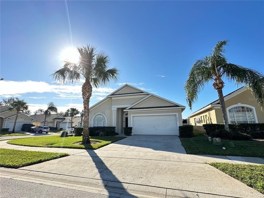 16724 Rolling Green Drive - Photo 1